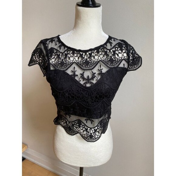 Lovesong women black lace short sleeve top sz Medium - Picture 1 of 5